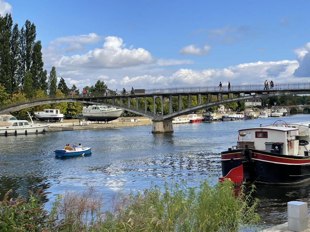 Appartement Le Saint-Nicolas Auxerre Les Quais エクステリア 写真